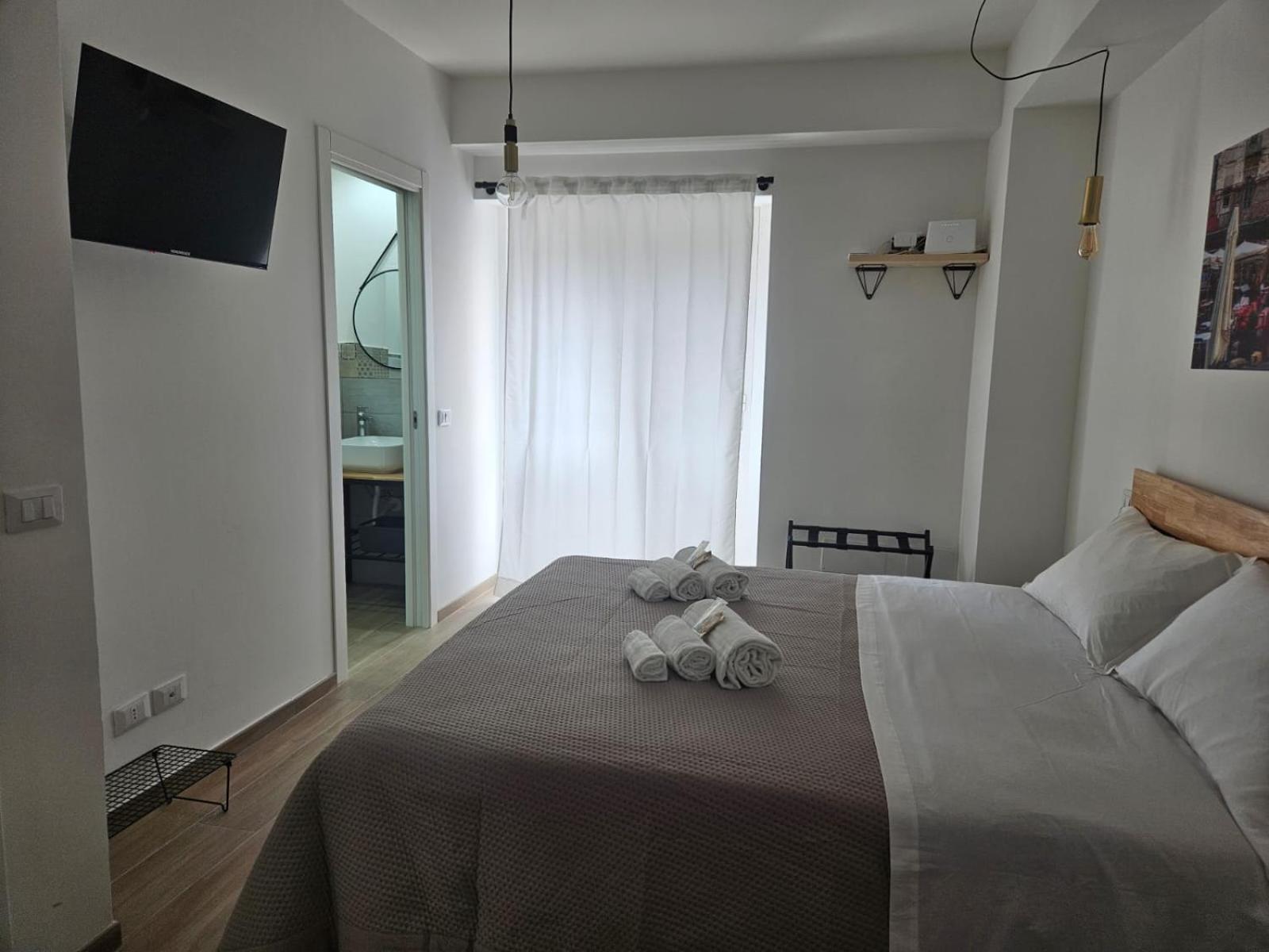 Porta D Ossuna Comfort Apartments Palermo Ngoại thất bức ảnh